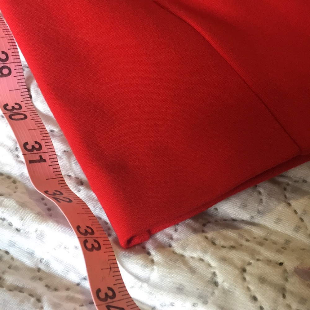 Red Dress - Picture 4 of 7